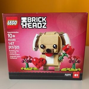 LEGO BrickHeadz Puppy with Red Heart and Flowers - Valentines Day